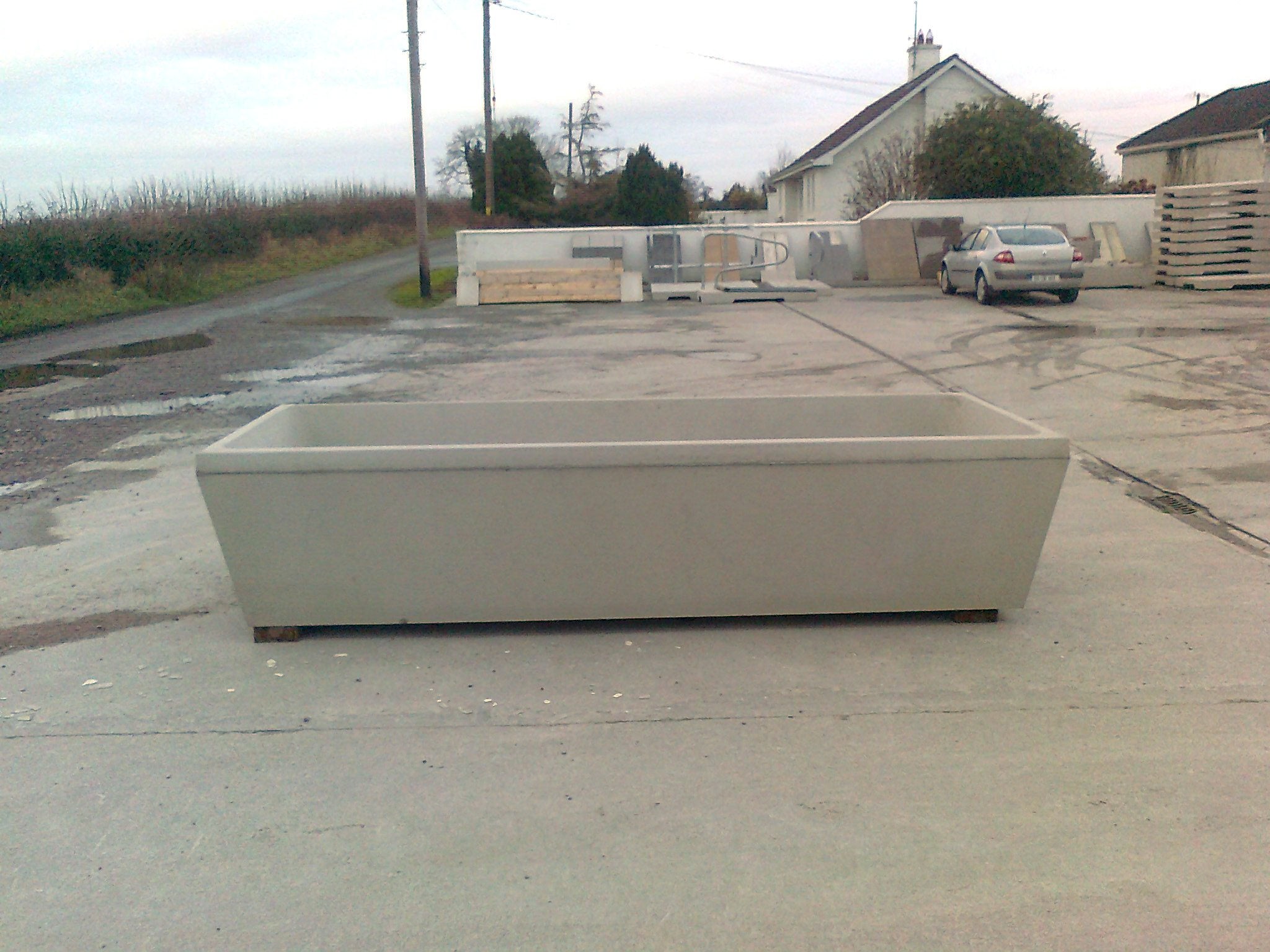 Concrete Water Trough Including Valve 500 Gallon