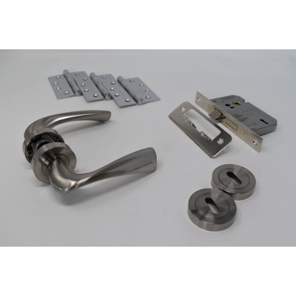 Carlisle Brass Ultimate Door Pack Sintra Lever On Rose, Lock, 2 Esc With 3 Hinges Sn