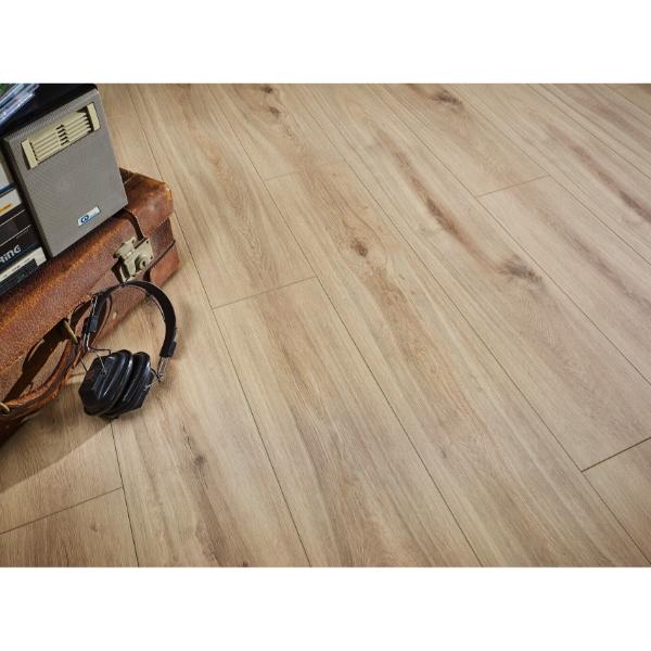 Canadia Desperados Oak 12mm Aqua Long AC5 Flooring