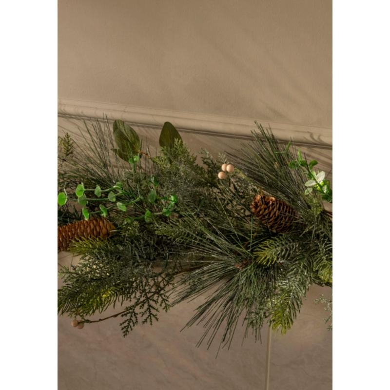 Mistletoe Pine - 6Ft X 10" Garland