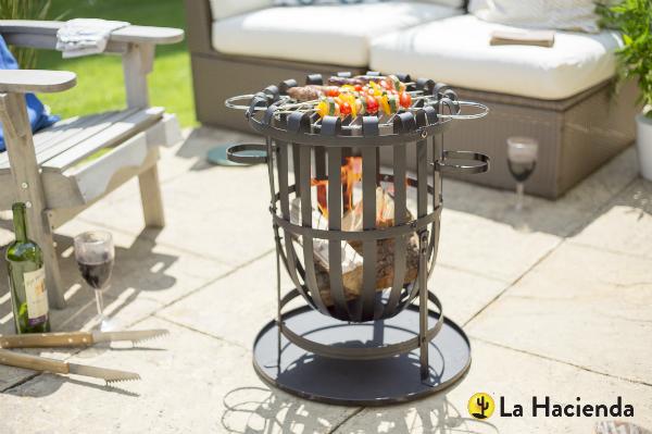 La Hacienda Vancouver Steel Firebasket With Grill