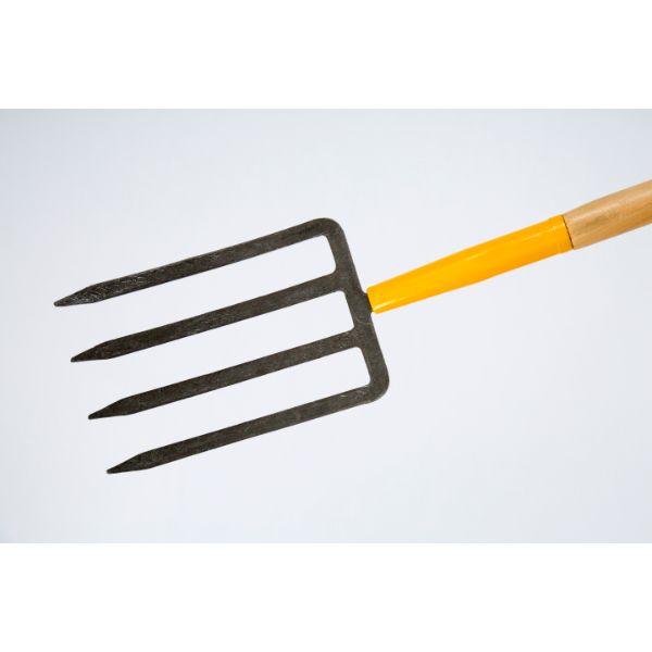 True Temper Digging Fork Wood Handle D Grip