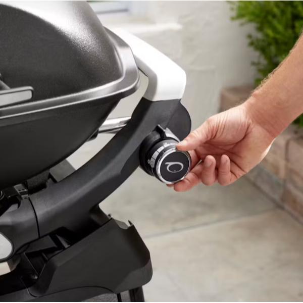 Q 2200N Gas Barbecue with Side Tables and Compact Stand 1 Burner