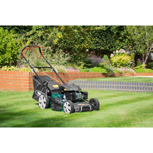 Webb Classic Self Propelled Petrol Lawnmower 173CC 51cm (20")