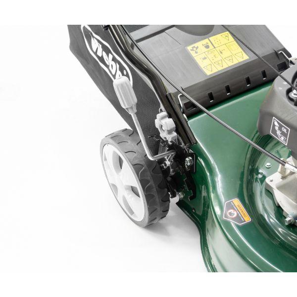 WEBB CLASSIC SELF PROPELLED PETROL LAWNMOWER 132CC 41CM (16")
