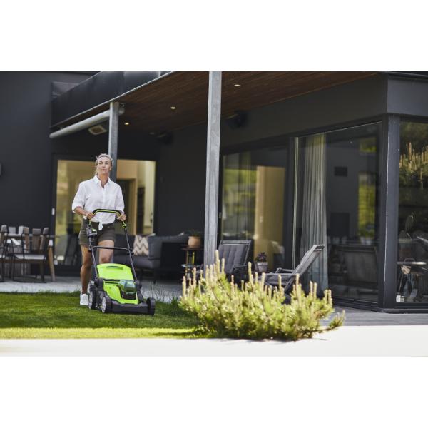 Greenworks 48V 41cm Cordless Lawnmower (2 x 2AH Battery &amp; 2A Twin Charger)