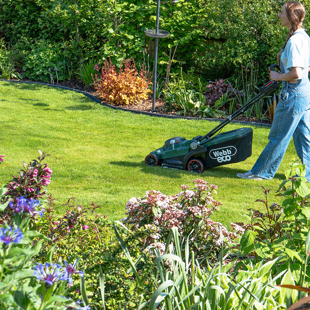 Webb Eco 20V Cordless Lawnmower 33cm with 1 x 4ah battery & charger
