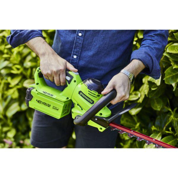 Greenworks 40v Hedgetrimmer & 1 X 2ah B&C