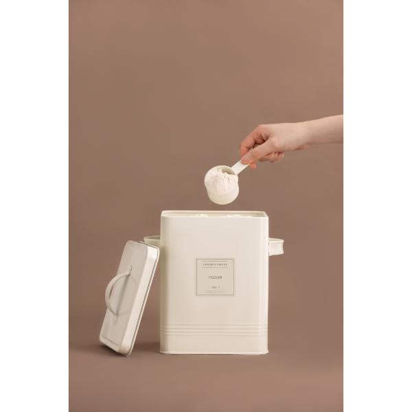 Typhoon Living Cream 6L Bulk Storage With Labels