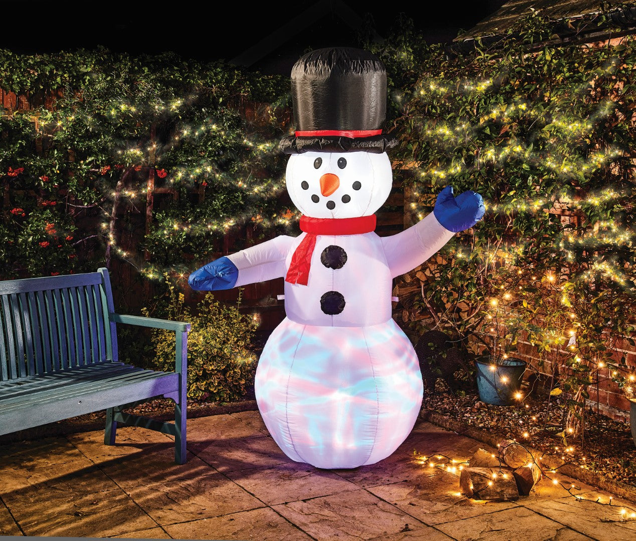 Three Kings Self-Inflating Snowman Jumbo 120cm