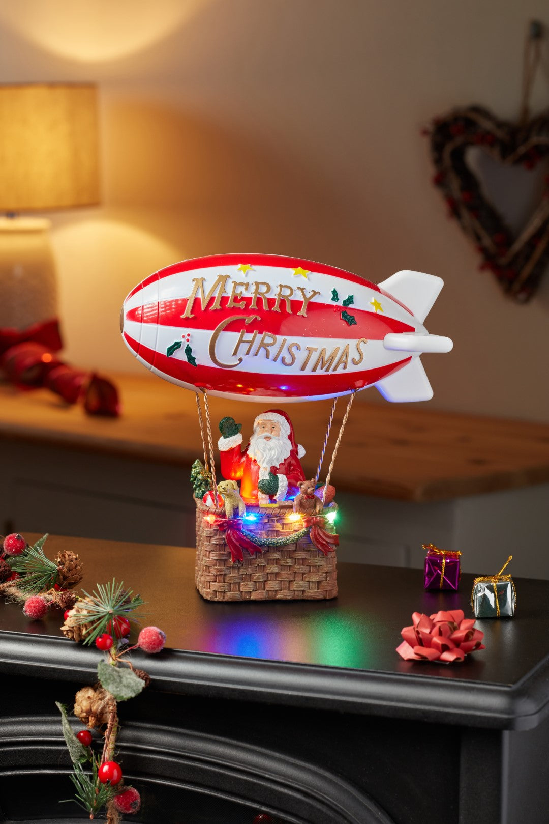 Three Kings Flying! Santa Scene 25cm