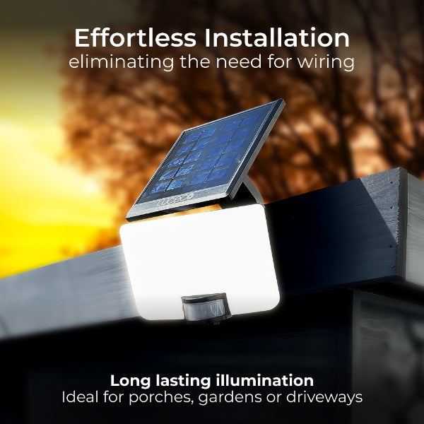Luceco Solar Floodlight 11 Watt 1500 Lumens With PIR And Detachable Solar Panel 4000k