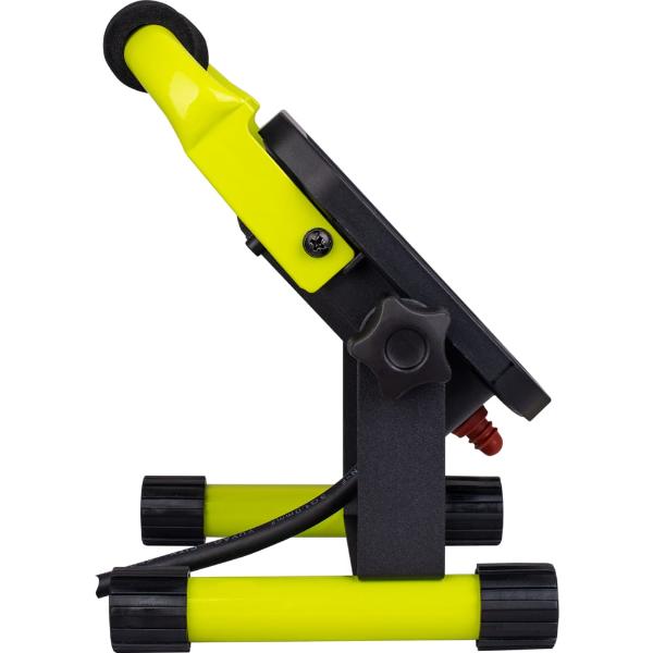 Luceco Castra Worklight Black/Green Light 220Volt 3300 Lumens 30Watt