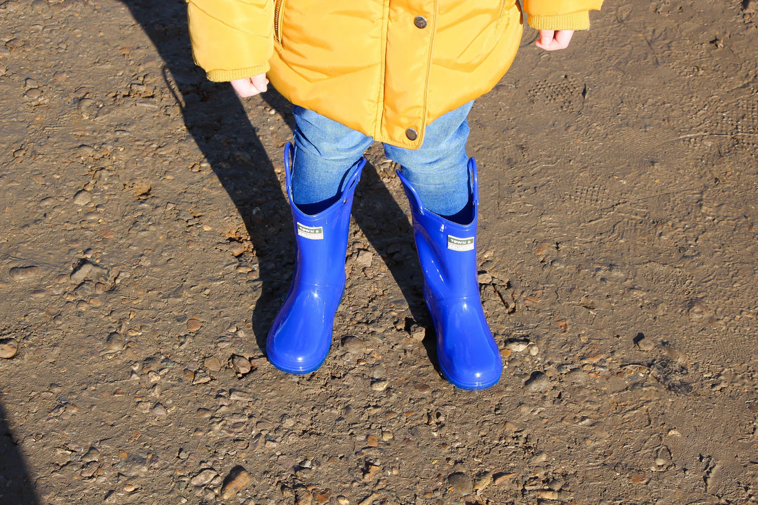 Kids Light Up Pvc Wellies Blue