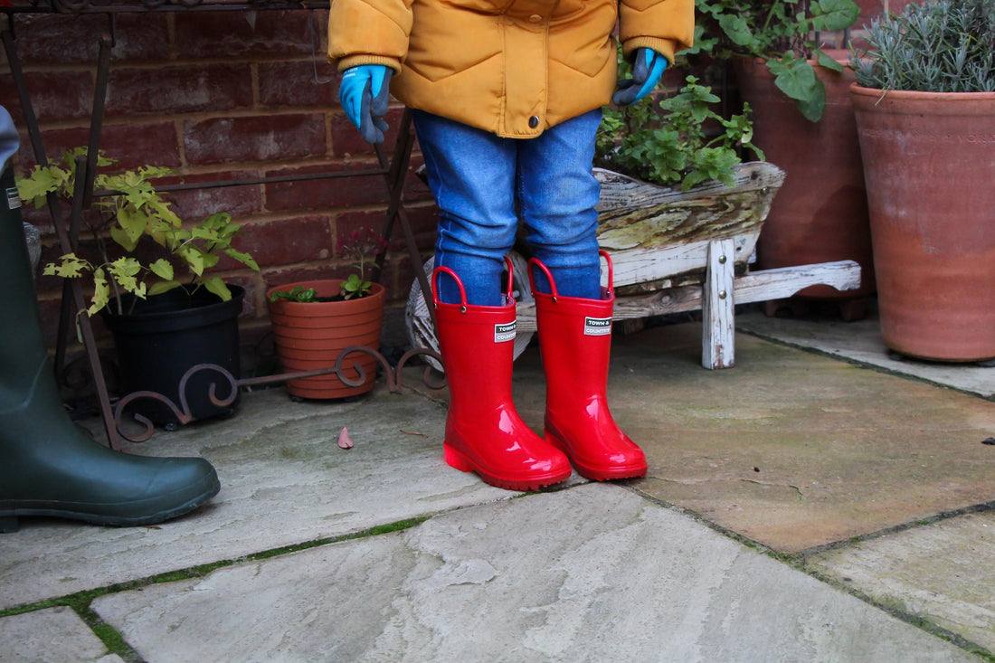 Kids Light Up Pvc Wellies Red