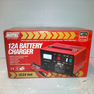 Maypole Car Battery Charger 12V/12Amp