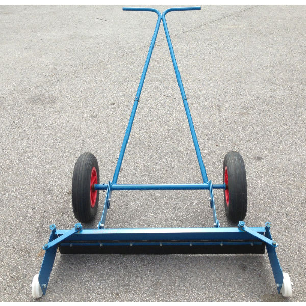 Yard Scraper with Pumpwheel 40''