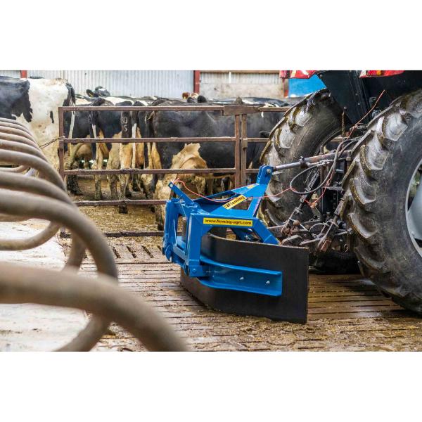 Fullering Scraper Fleming HD Yard Scraper – Co-Op Superstores