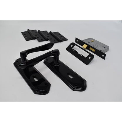 Carlisle Brass Ultimate Door Pack Shelbourne Lever On Place, Lock And 3 Hinges Black