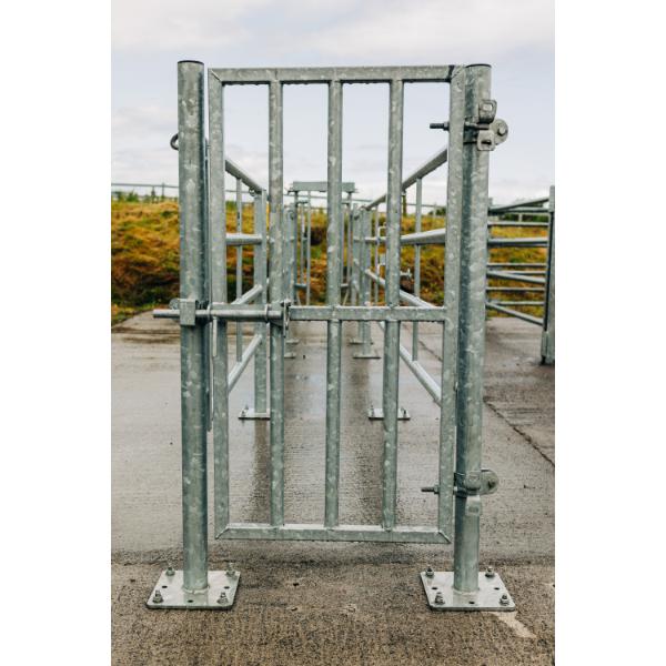 End Post With Brackets - 4mm