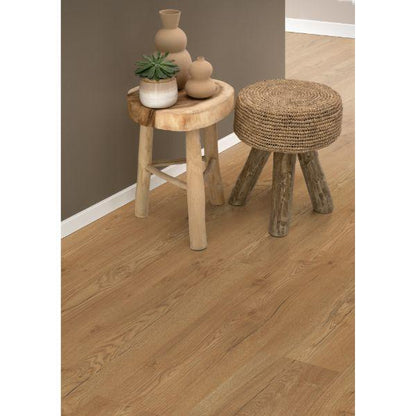 Canadia Olchon Oak Honey Aqua Large 8mm AC4 Flooring 3.03 Sq Yd Per Pack