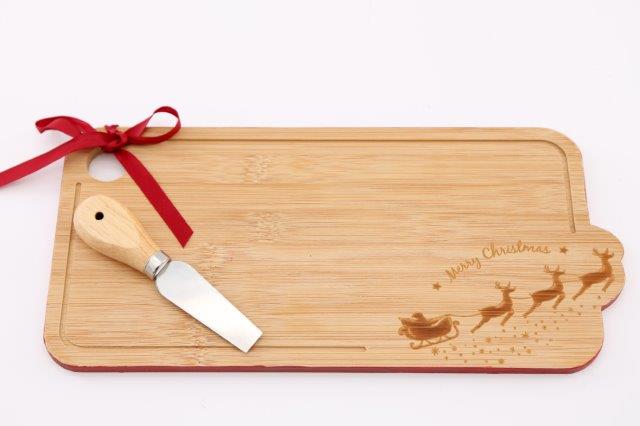 Christmas Sleigh Chopping Board with Knifes 32cm X 15cm 