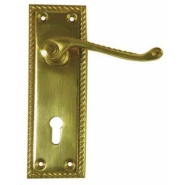Sichern Polished brass Georgian Lever Lokc Furniture on a traditonal backplate