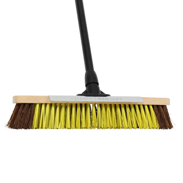 Bulldozer 18" Heavy Duty Broom with Scraper and Handle