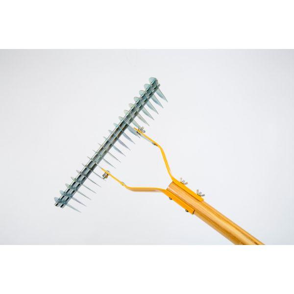 True Temper Thatching Rake Long Wood Handle