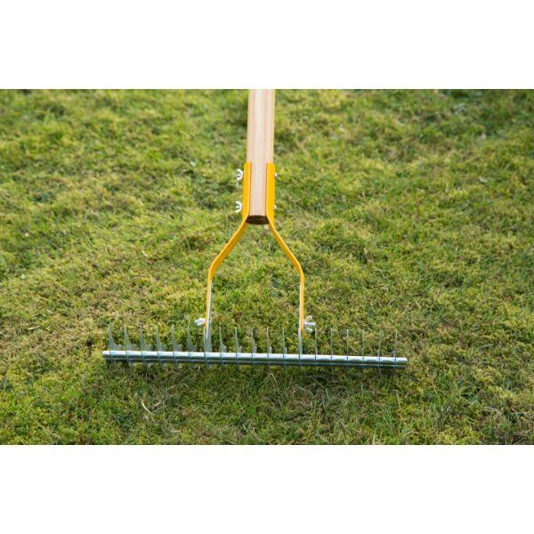 True Temper Thatching Rake Long Wood Handle