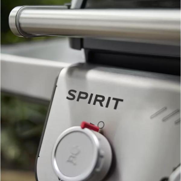 Weber Spirit E-210 2 Burner Gas Barbecue