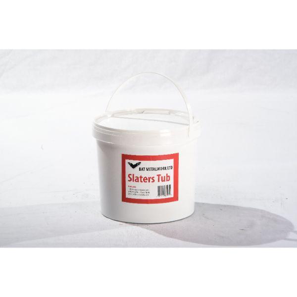 BAT Slaters Tub (Copper Crampions &amp; Slate Nails)