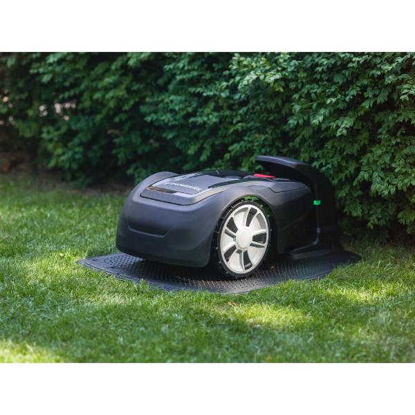 Greenworks 500m2 Robotic Auto- Lawnmower
