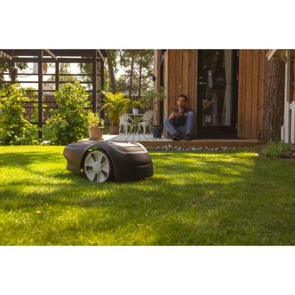 Greenworks 750m2 Robot Lawnmower