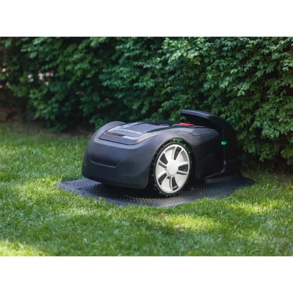 Greenworks 750m2 Robot Lawnmower