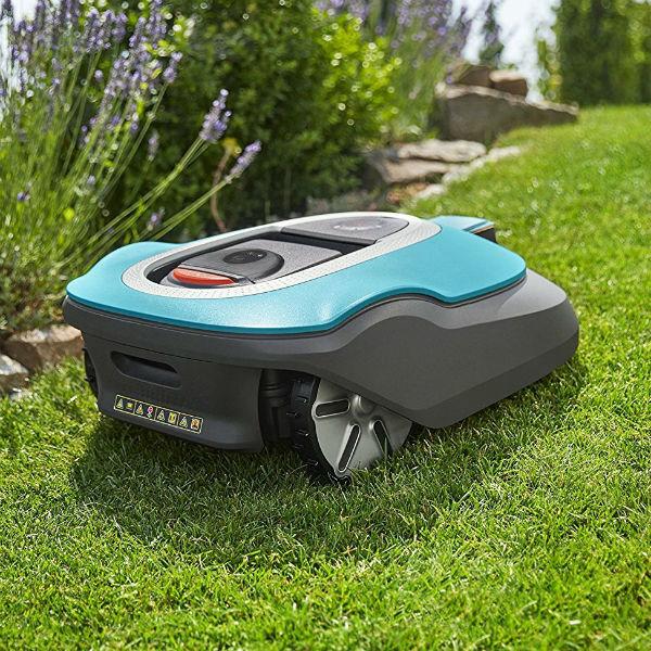 Gardena SILENO + Robotic Lawnmower - 1600 Sq. M2
