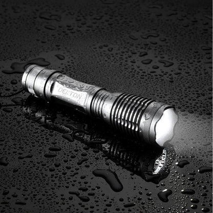 Dekton Pro Light XT400 Endurance Torch - 400