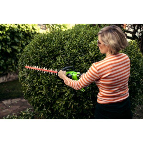 Greenworks 40v Hedgetrimmer &amp; 1 X 2ah B&amp;C