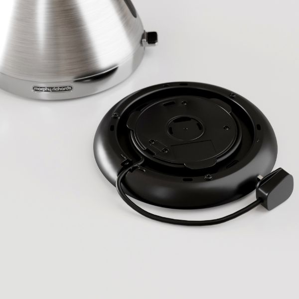 Morphy Richards Venture Metal Pyramid 1.5L Kettle