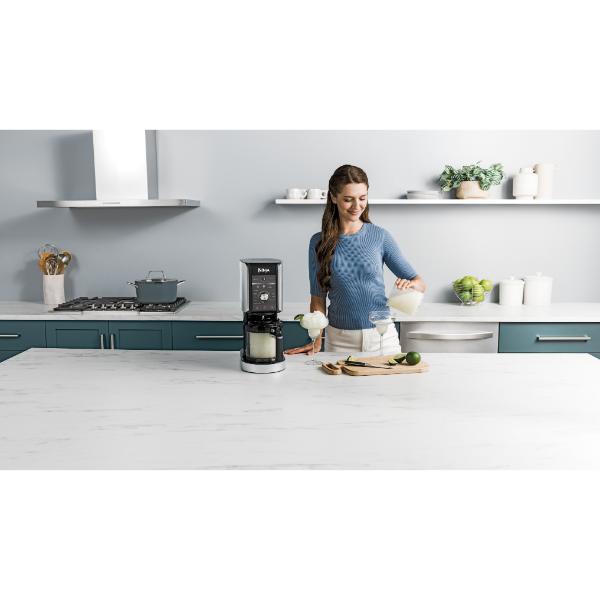 Ninja NC501UK CREAMi Deluxe 10-in-1 Ice Cream and Frozen Drink Maker