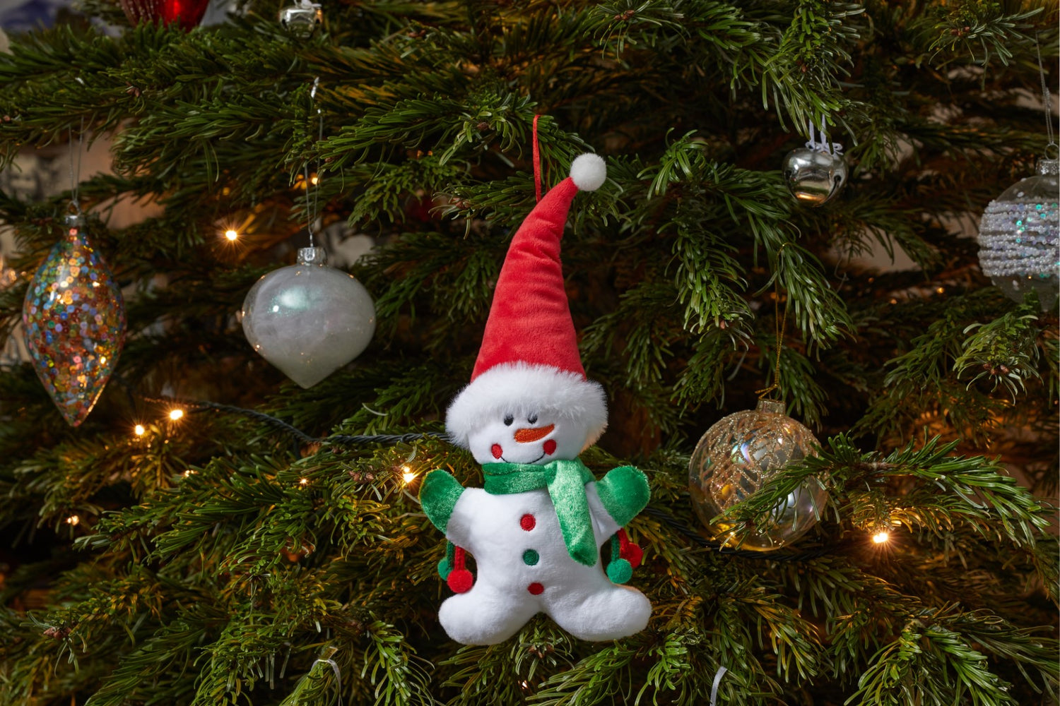 Three Kings Snow Man Pendant 28cm