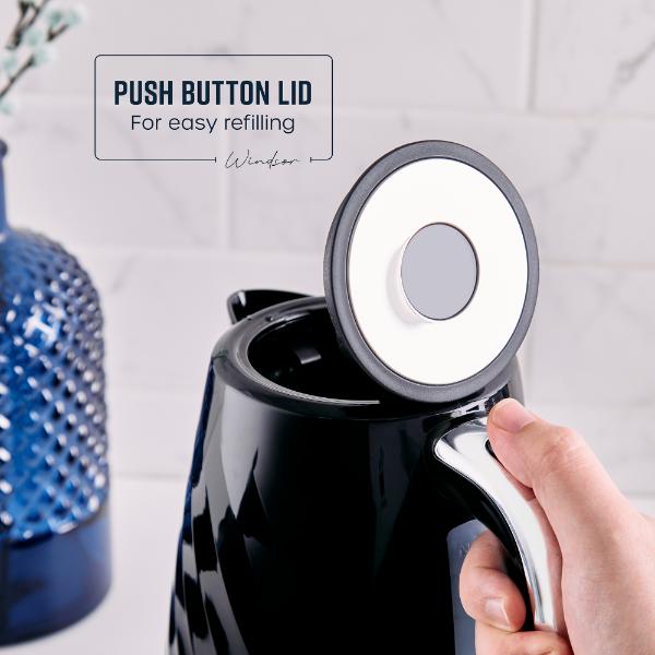 Swan Windsor 1.7L Textured Kettle black