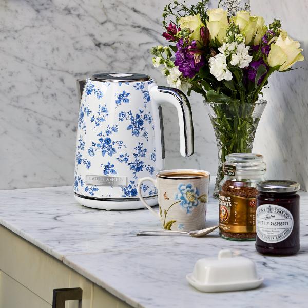 Laura Ashley 1.7L Jug Kettle China Rose