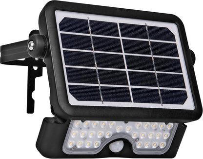 Luceco Solar Floodlight 11 Watt 1500 Lumens  With PIR And Detachable Solar Panel 4000k
