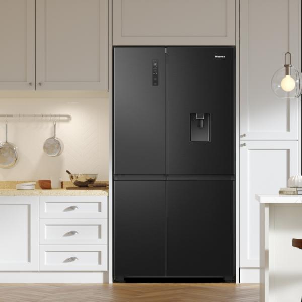 Hisense RS840N4WFE 91cm 649L PureFlat American-Style Side-by-side Smart Fridge Freezer E Rated| Black