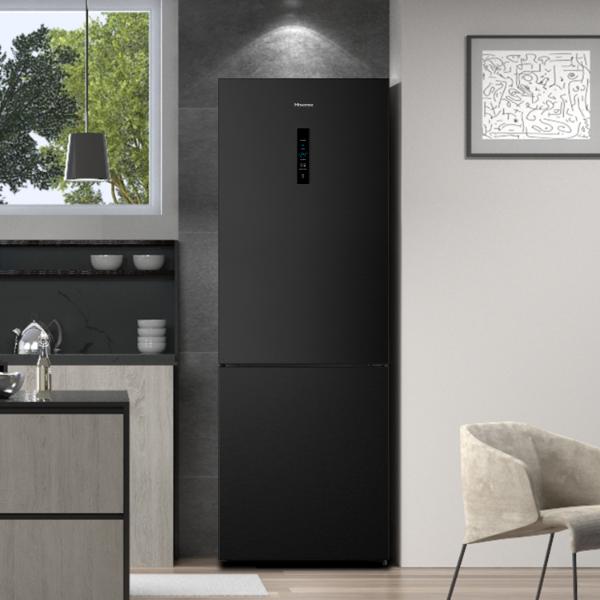Hisense RB645N4BFE 70cm 495L 60/40 Frost Free Fridge Freezer - 2m Height E Rated| Black