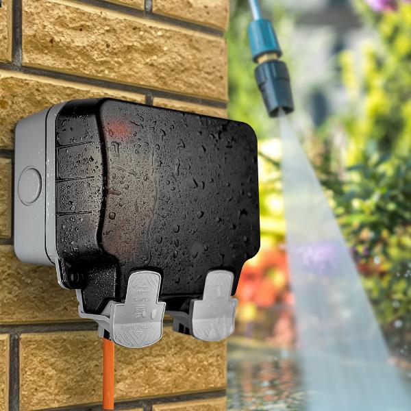Nexus Storm IP66 Weatherproof Double Switched 13A Power Socket
