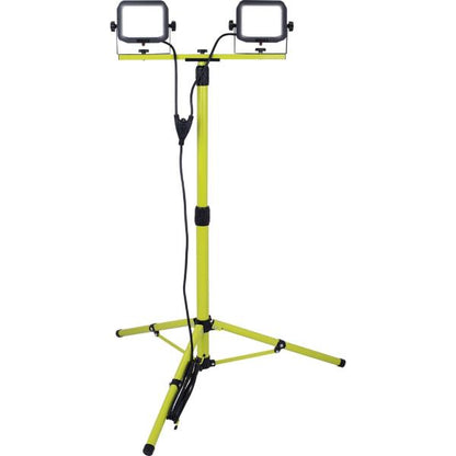 Luceco Castra Tripod Black/Green 220Volt 6600 Lumens 60Watt