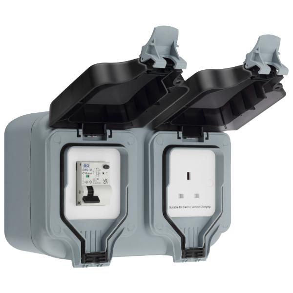 Masterplug 13A Single Switched Socket, IP66