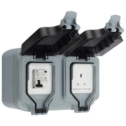 Masterplug 13A Single Switched Socket, IP66